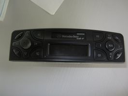 Mercedes Benz E-Klasse Radio Audio 10