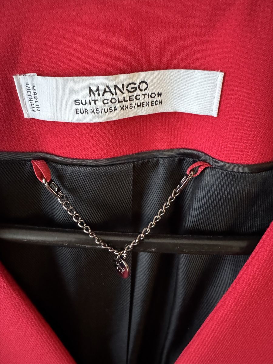 Mango Vestes: Damen Blazer Mango  – D'occasion à Niederoenz par tronchetta 2