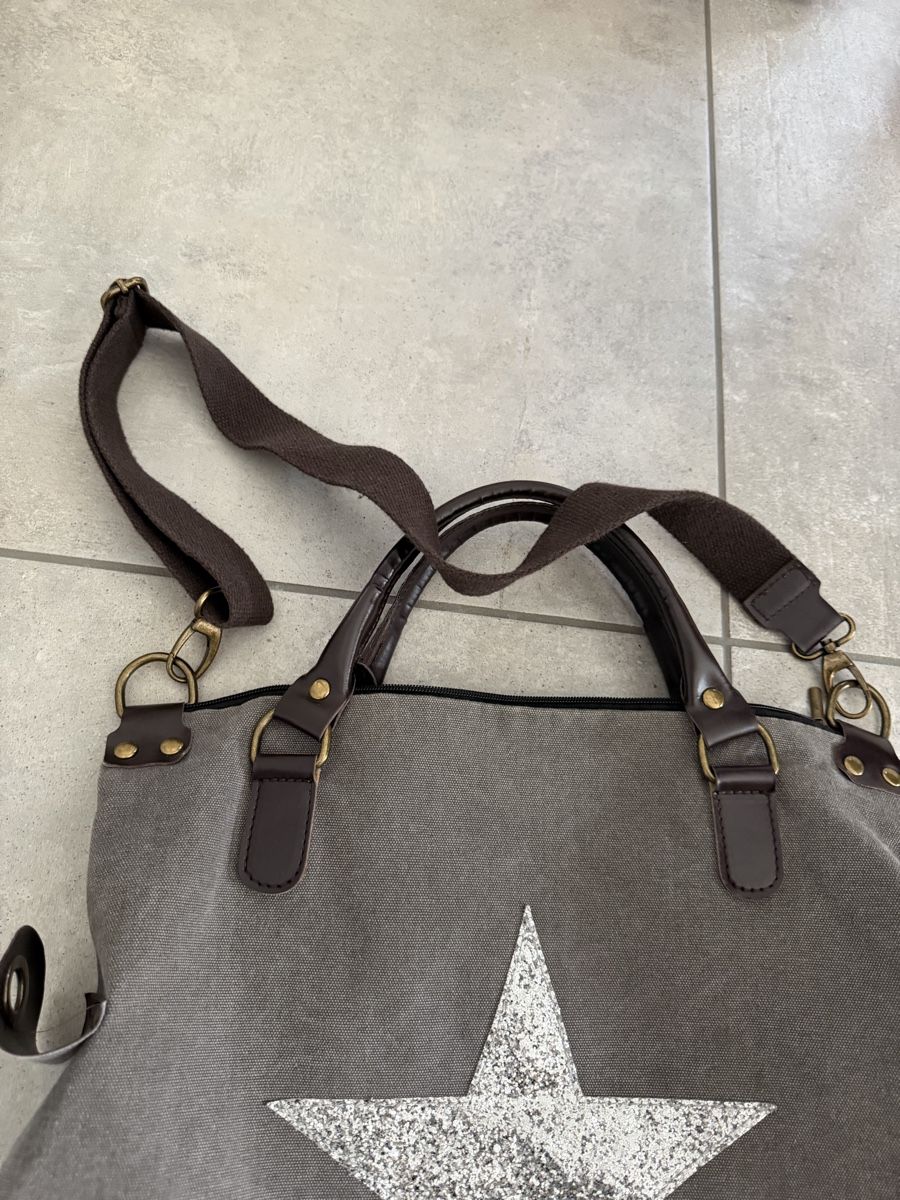 Taschen für Damen: sehr schön tasche – Gebraucht aus Broglio von kira76 2
