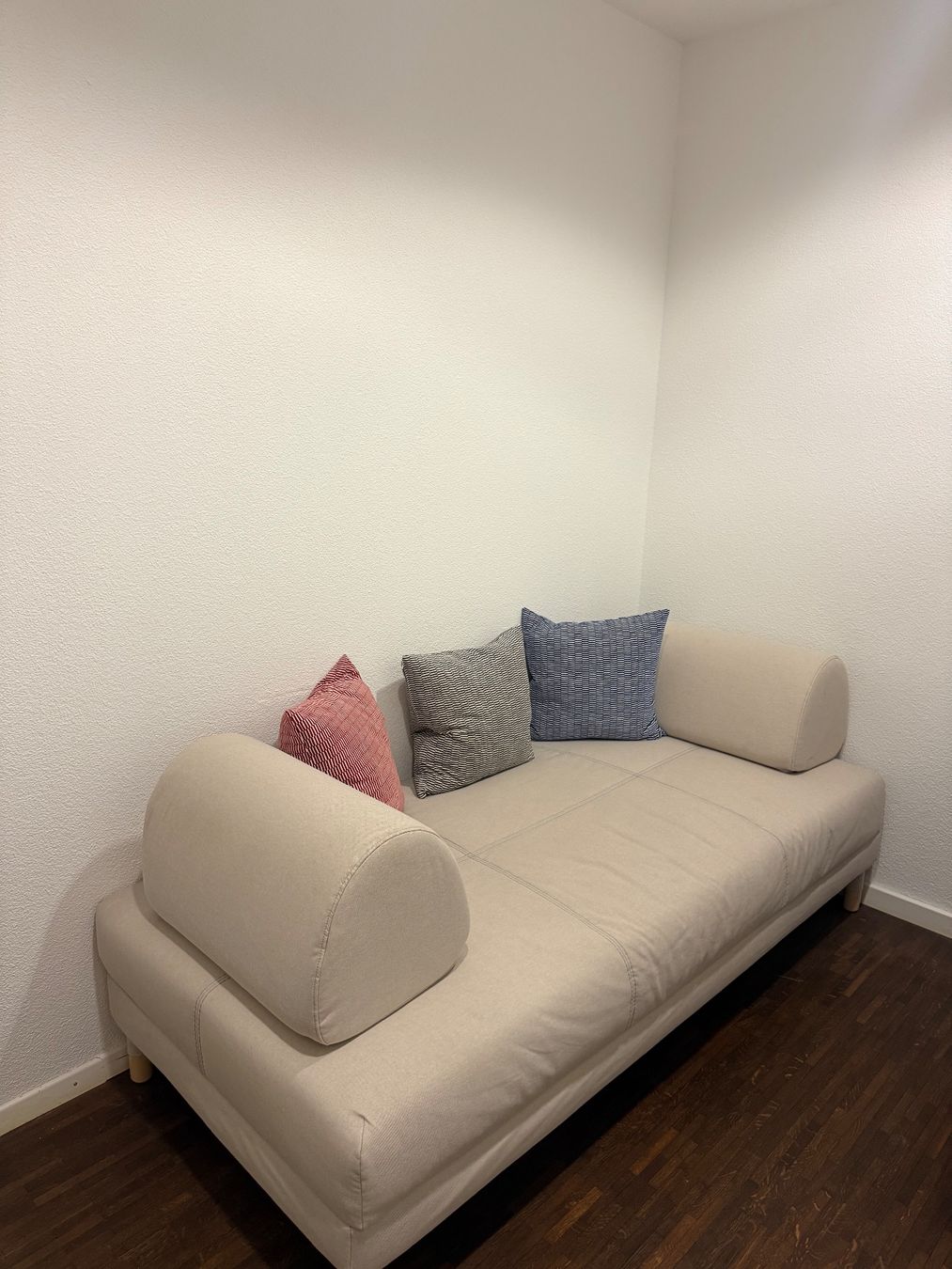 Ikea Sofas: Sofa – D'occasion à Zürich par off_7ktg