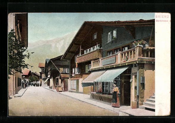 Cartoline postali: AK Brienz, Dorfstrasse mit Geschäften – Usato da Berlin venduto da bartko-reher