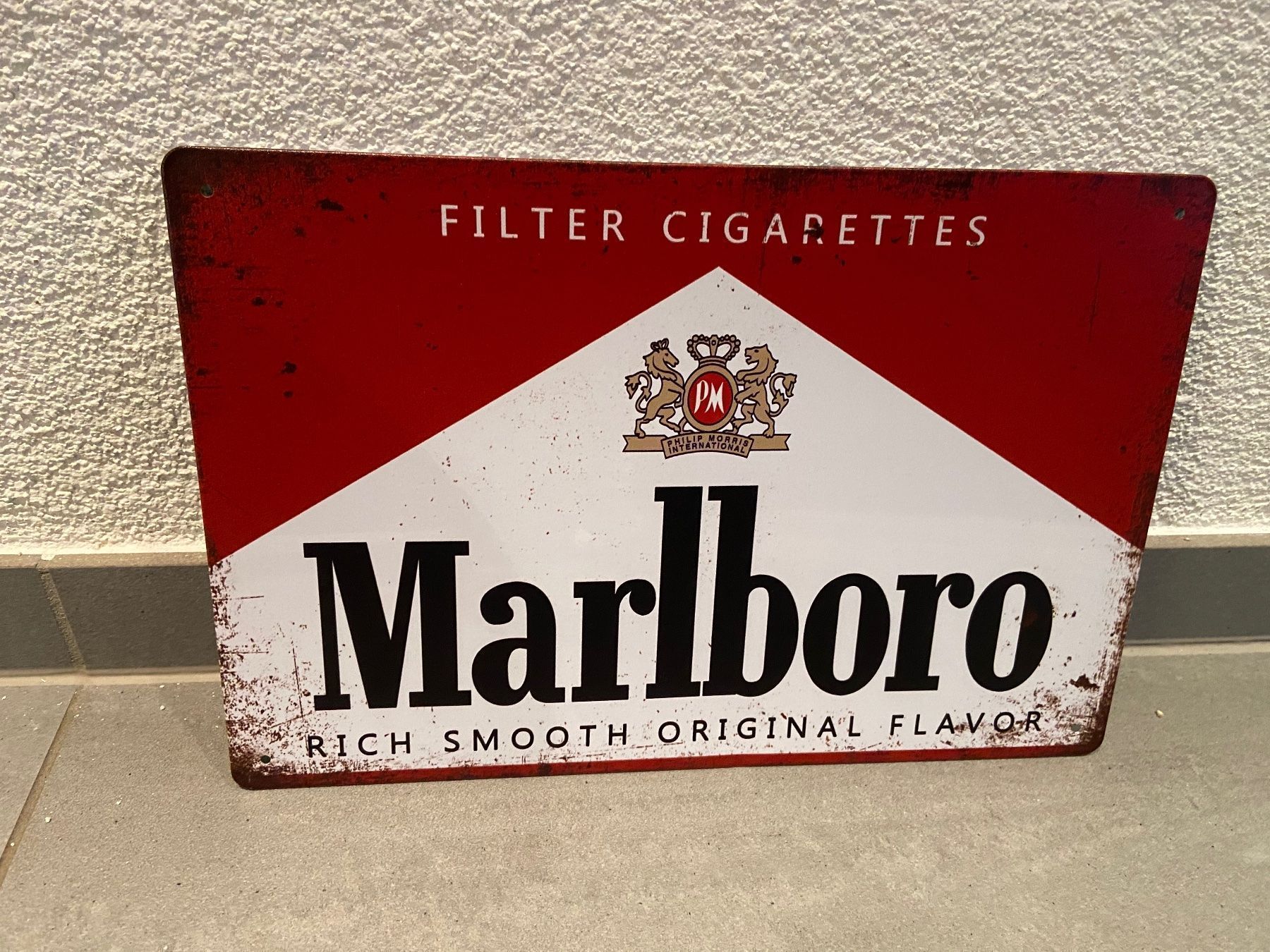 Insegne: METALL SCHILD MARLBORO  NEU EINGETROFFEN! – Nuovo e nell'imballaggio originale da Seon venduto da Aaargauer01