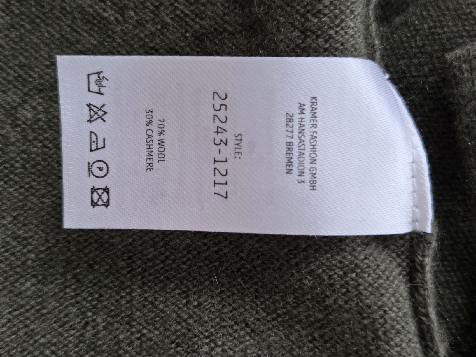 Autres vêtements femmes: schöner Poncho, Pullover Herzensangelegenheit – Neuf (Voir description) à Wiesendangen par Sinhuk 4