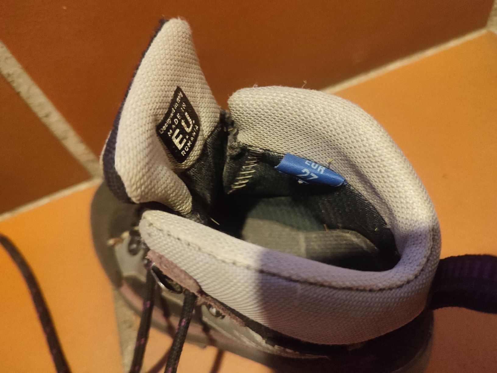 Landrover Scarpe per ragazzi: Wanderschuhe Gr. 27 – Usato da Bäretswil venduto da Gartenzwergin 3