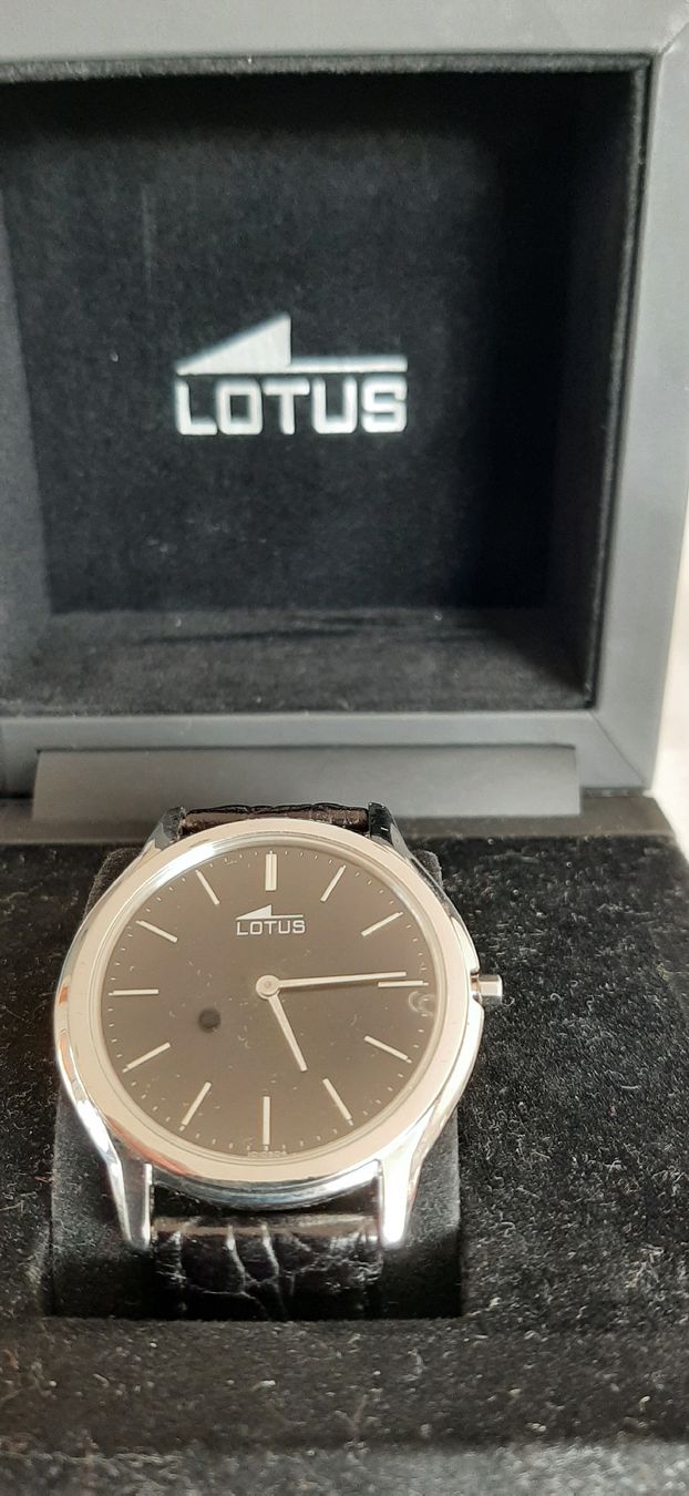 Lotus Orologi: Lotus Uhr – Nuovo (secondo la descrizione) da Zuzwil SG venduto da alfaromeo159ti 4