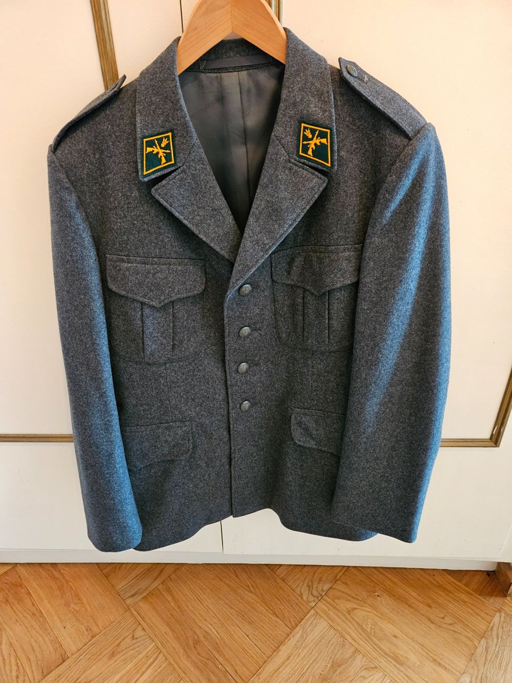 Schweizer Armee Giacche: Veste militaire armée Suisse – Usato da Genève venduto da show88
