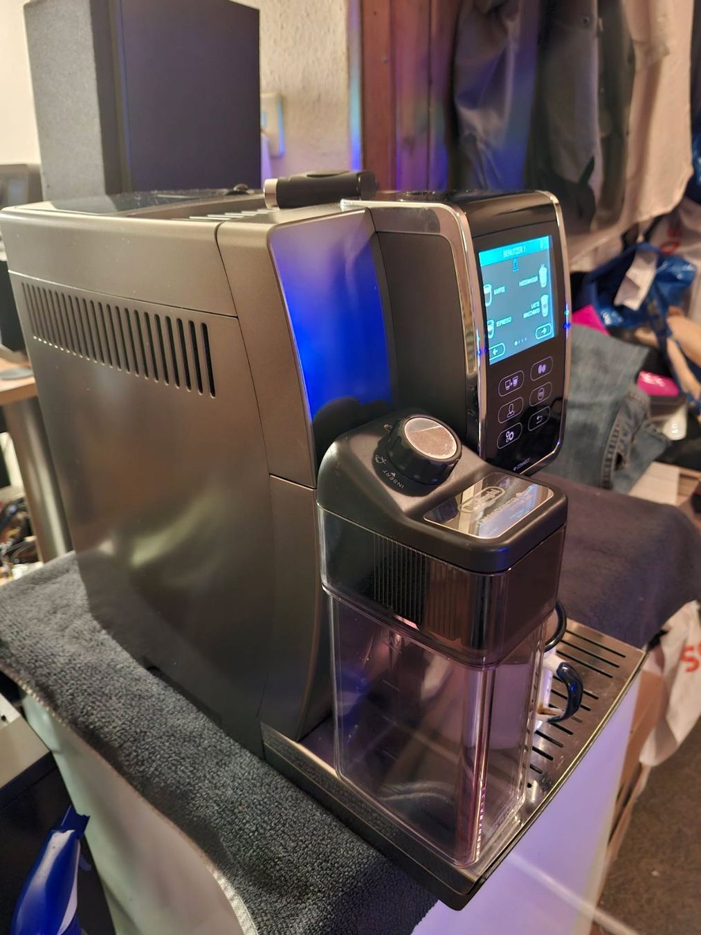 De'Longhi Macchine per caffè & Macchine per espresso: De'Longhi Dinamica Plus Defekt – Difettoso da Wittenbach venduto da Nostalgie1965 3