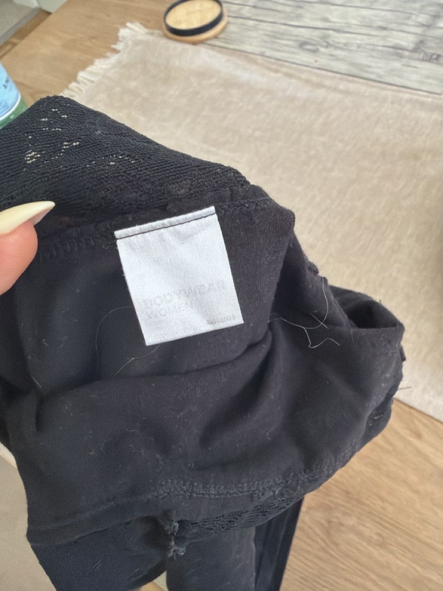 Migros Top: Top noir Migros  – Usato da Le Locle venduto da Mayd_h 2