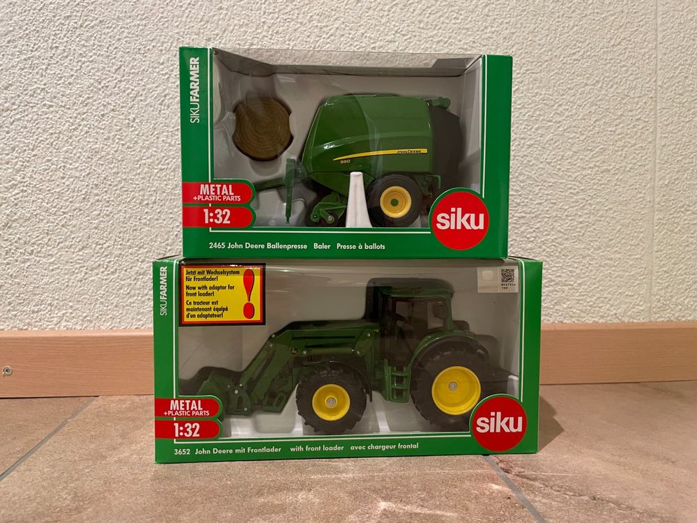 Presse JOHN DEERE 990 2465 SIKU 1/32