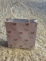 Geschenktüte / Papiertüte mit Tannenbaum und Fuchs