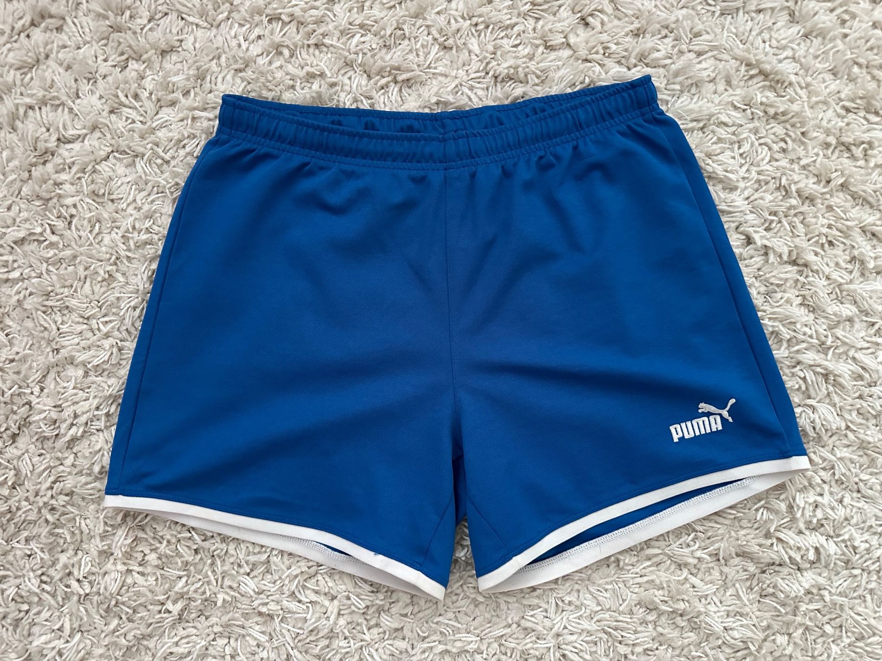 Puma Pantalons: Puma Shorts Gr.M – D'occasion à Bern par BrandVilla