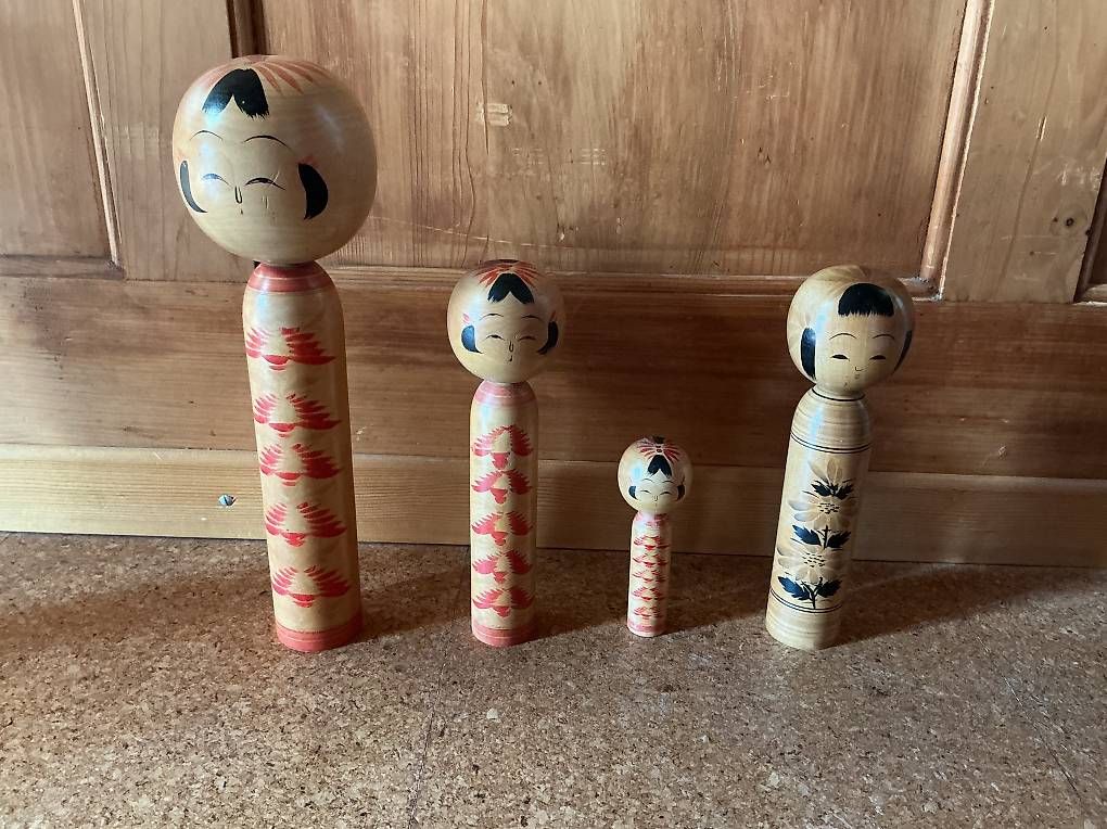 Statuette: Kokeshi - Puppen – Usato da Liebefeld venduto da Faktum