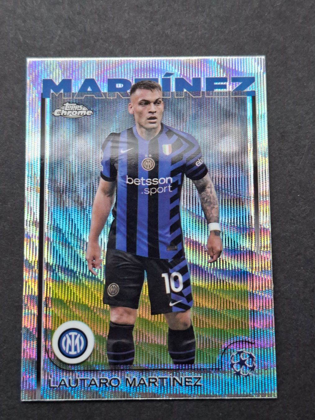 Topps Carte collezionabili: Lautaro Martinez Wave Refractor Topps Chrome 24-25 Inter – Usato da Olten venduto da cweb