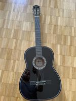 Klassikgitarre Gear4music CG-4/4BK schwarz mit Tasche