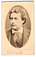 Fotografie Wilhelm Knaack im Anzug, Scha