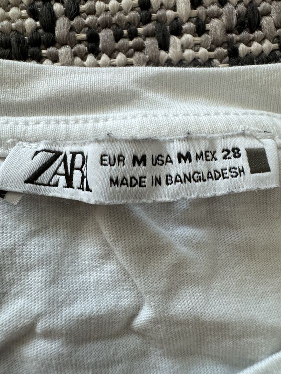 Zara T-shirt: ZARA T-SHIRT – Nuovo (secondo la descrizione) da Effretikon venduto da thiago1995 2