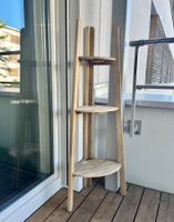 Eckgestell aus Holz von Ikea