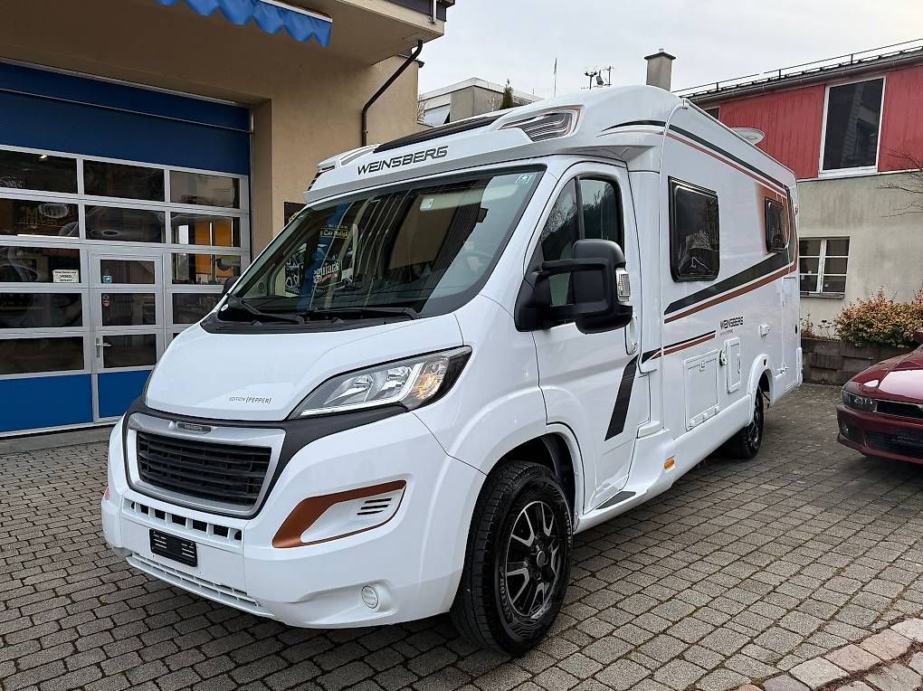Weinsberg Veicoli da campeggio: Weinsberg Caracompact 600 MEG Wohnmobil – Usato da Flüh venduto da wereku