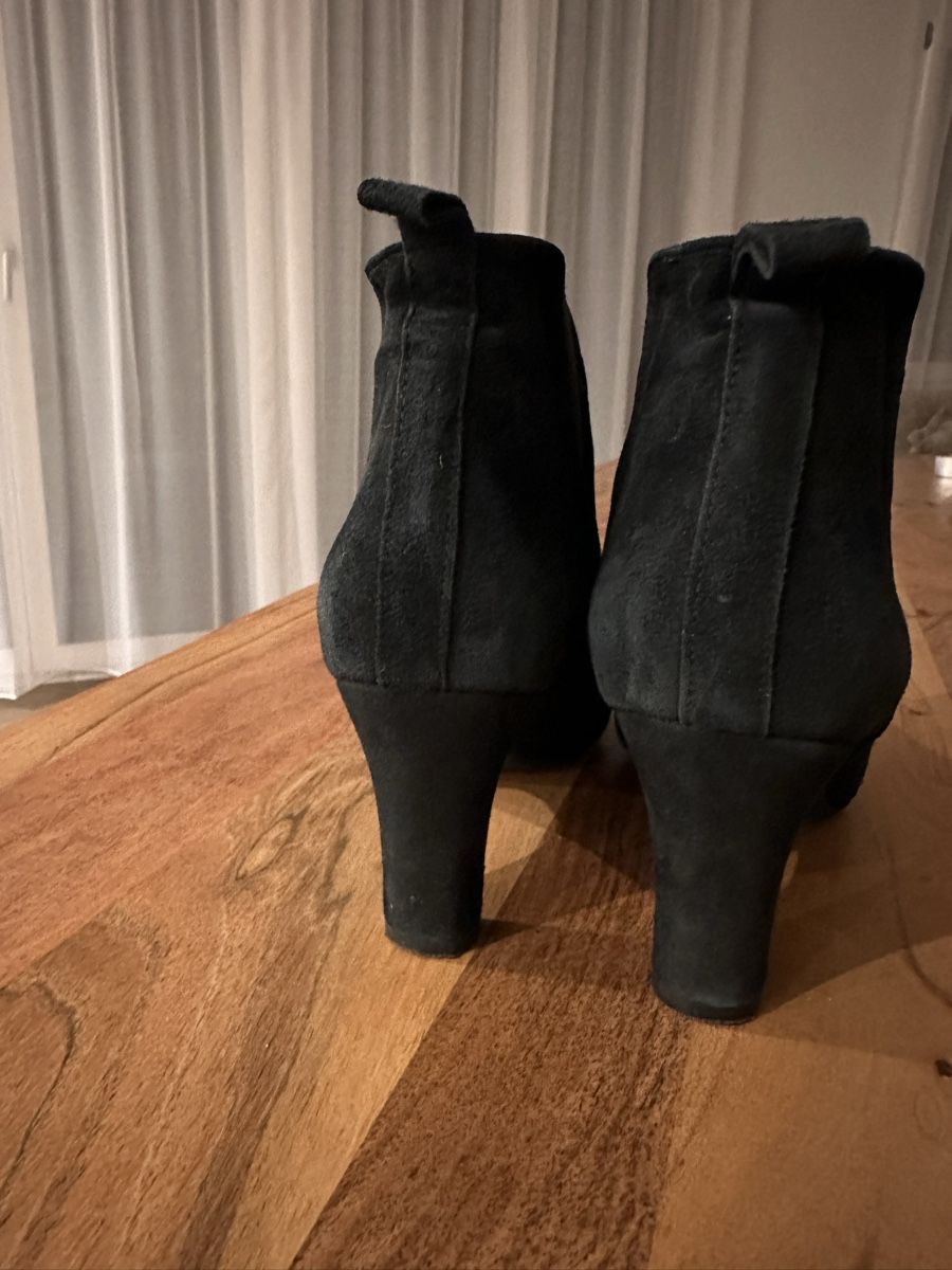 Unisa Scarpe da donna: Schuhe – Usato da Büttikon AG venduto da labi2005 1