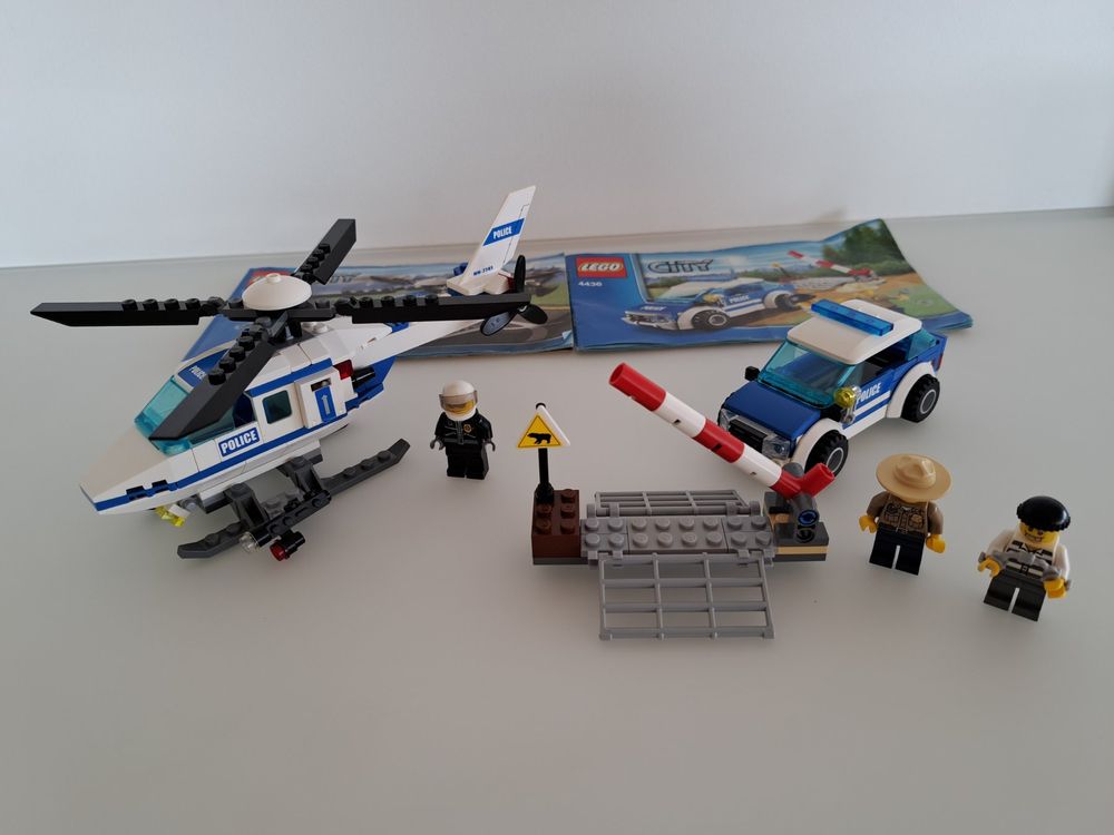 Lego City 7741 & Lego 4436 Police Helikopter / Streifenwagen (Gebraucht ...