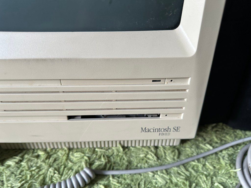 Apple PC: Apple Macintosh SE FD HD Antiker Computer Retro PC Harddisk – Usato da Brunnen venduto da 23068 2