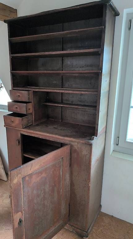 Schränke: Schrank – Gebraucht aus Madiswil von e4a 4