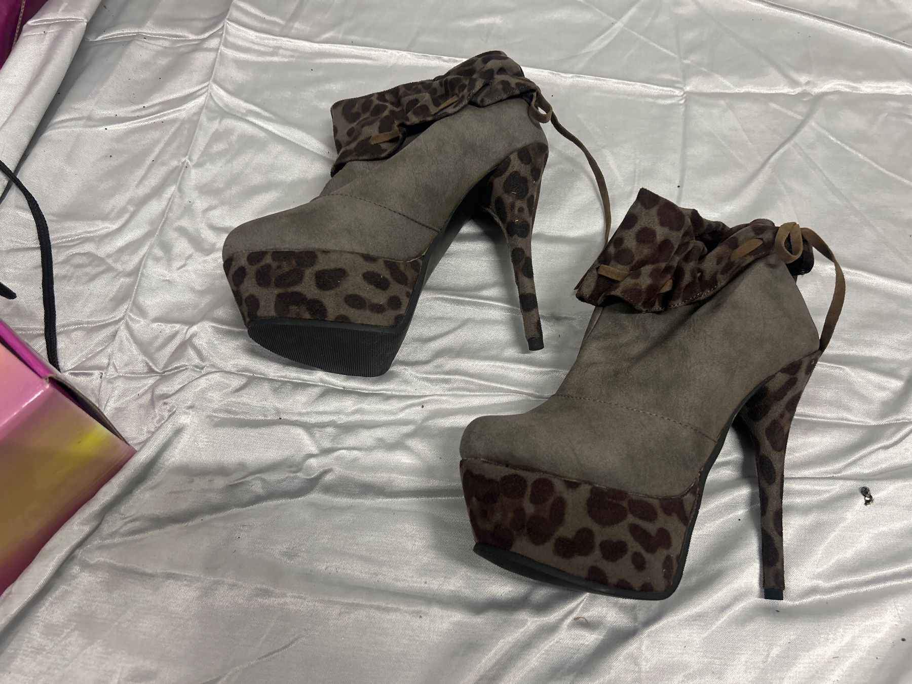 Scarpe da donna: Plateau Stiefelette Gr 36 Neu – Nuovo e nell'imballaggio originale da Regensdorf venduto da Spyke55 1