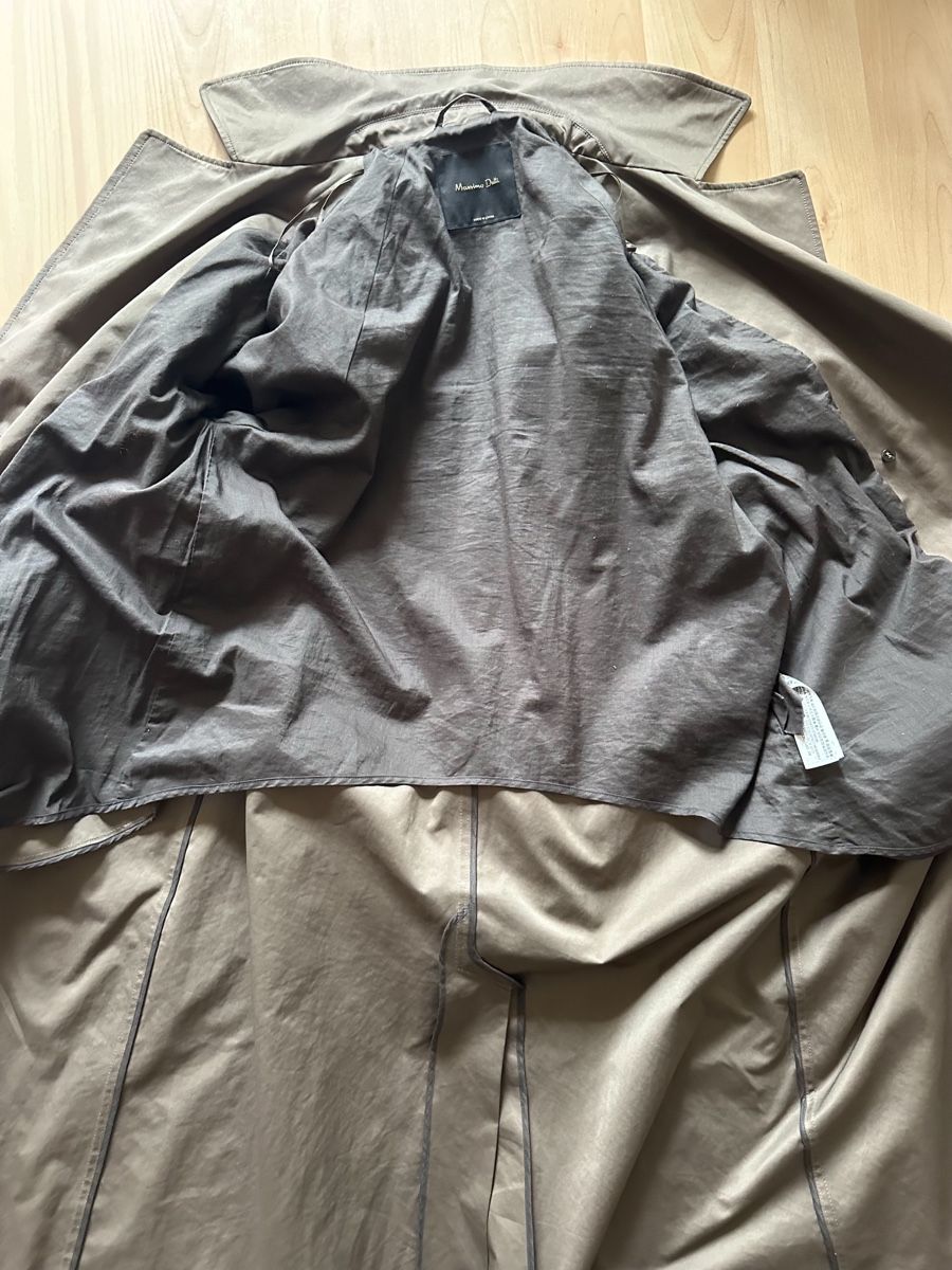 Massimo Dutti Cappotti: Massimo Dutti Trenchcoat khaki – Usato da Zürich venduto da TheaVMO 6