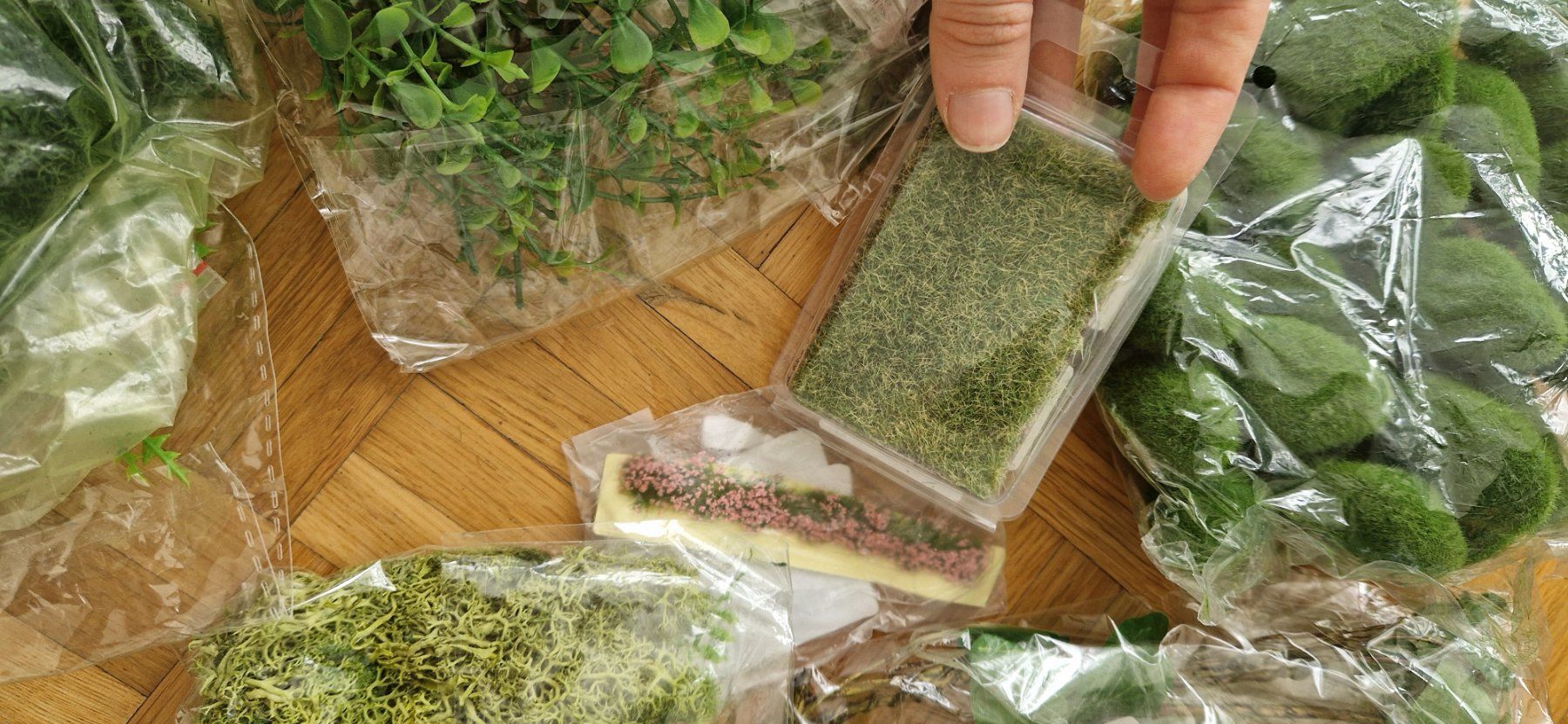 Kit bricolage: Moos und künstliche Pflanzen – Usato da Basel venduto da y_per_20 1