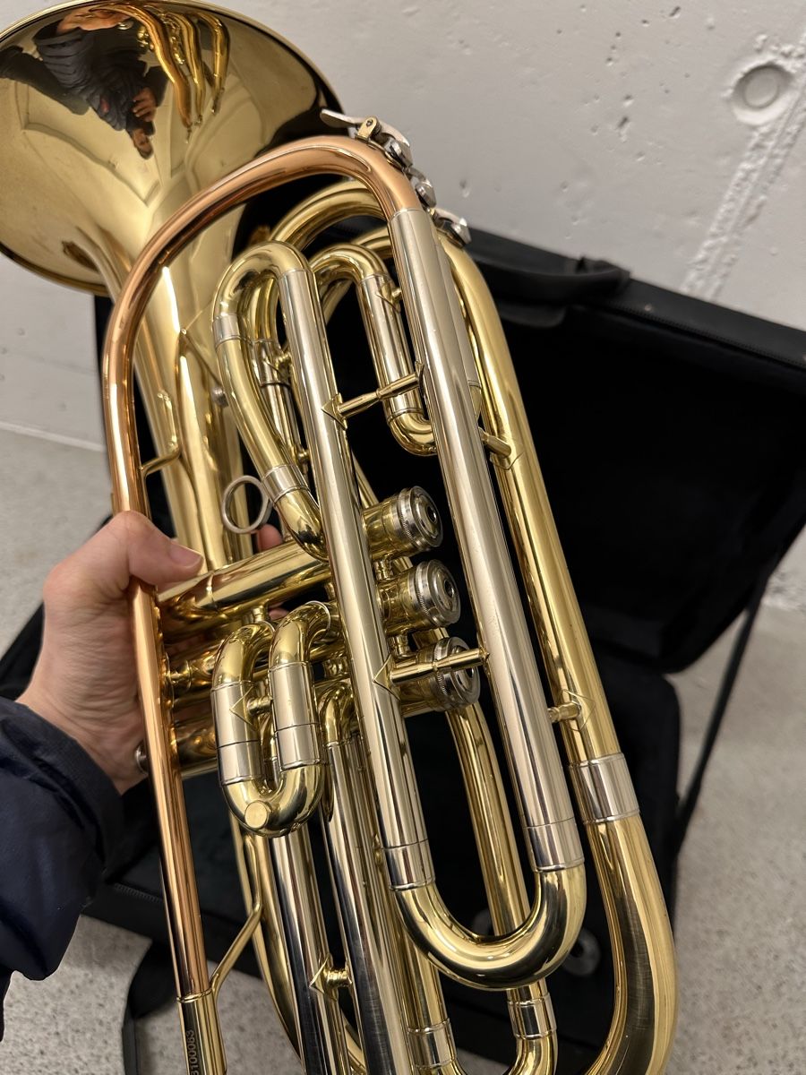 Strumenti musicali: Basstrompete dreifarbig inklusive Koffer – Usato da Ebikon venduto da Gaenggeliwaar 4
