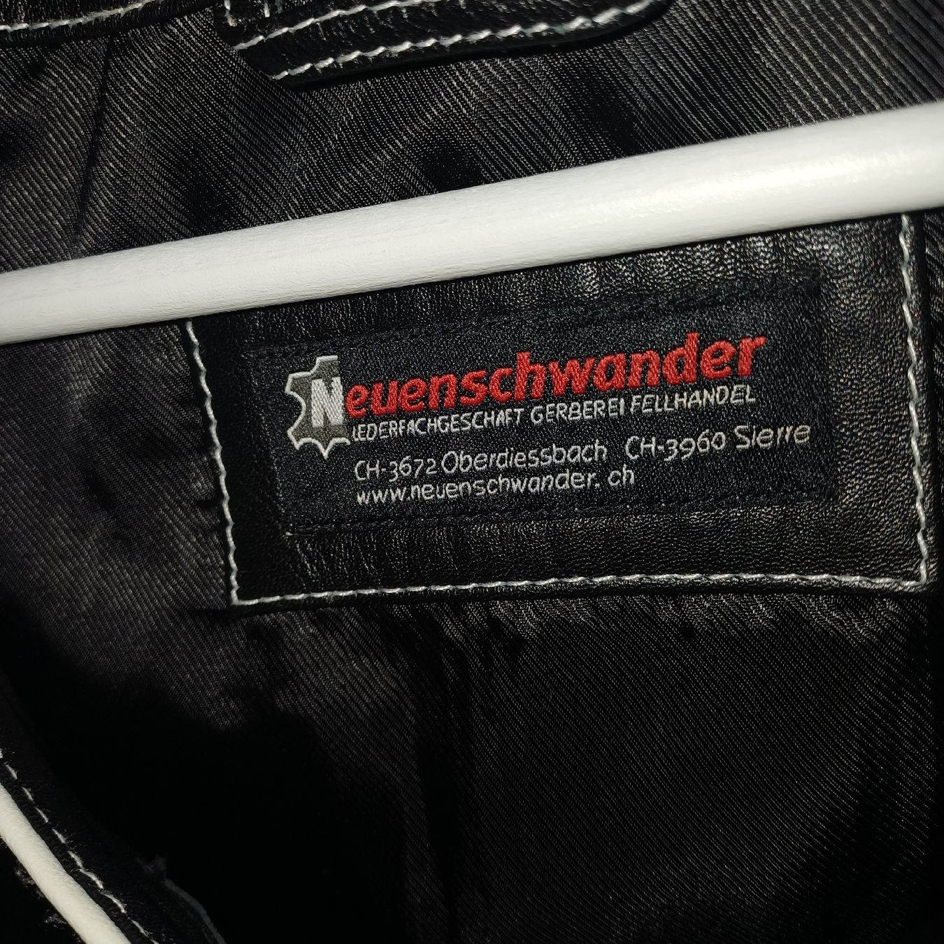 Jacken: Elegant Neuenschwander Leather Jacket, Size M – Neu (gemäss Beschreibung) aus Thun von arm_87kr 2