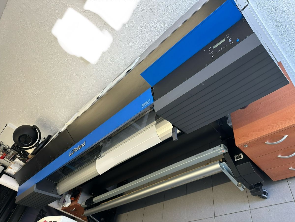 Roland Stampanti: Roland VG-640 Print & Cut – Usato da Herzogenbuchsee venduto da Cupi 1
