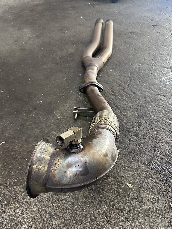 Audi Sistemi di scarico: AUDI Rs3 8P Milltek Downpipe – Usato da Oetwil am See venduto da CarParts 1