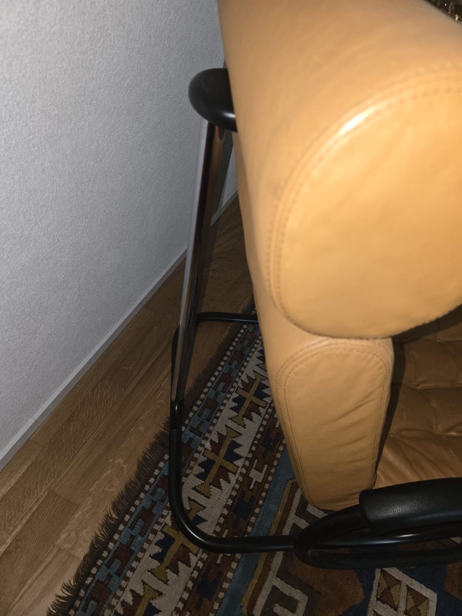 Herman Miller Poltrone: Fauteuil lounge Herman Miller Synchro – Usato da Aegerten venduto da ele_l9js 2