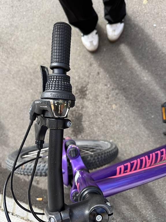 Specialized Biciclette: Specialized Kinder Velo 20" Zoll – Usato da Zürich venduto da Tjubi81 3