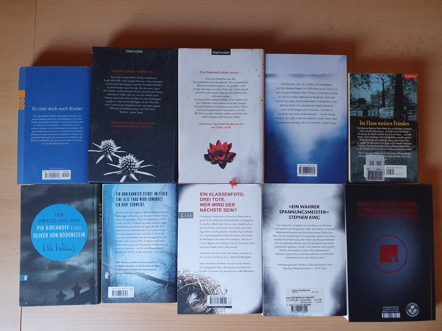 Libri: Bücherpaket, 10 Krimi / Thriller – Usato da St. Margarethen TG venduto da Schachmatt 1