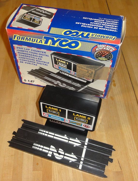 Rundenzähler Für Sport & Fitness - 6-stelliger Wasserdichter Zähler Mit LED Display Für Schwimmen, Boxen, HIIT