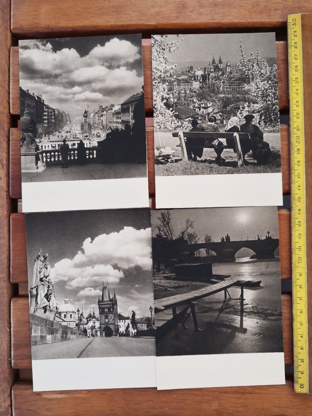 Cartoline postali: Praha - Prag Bilder von Jaroslav Dolezal – Usato da Berikon venduto da Truk56 5