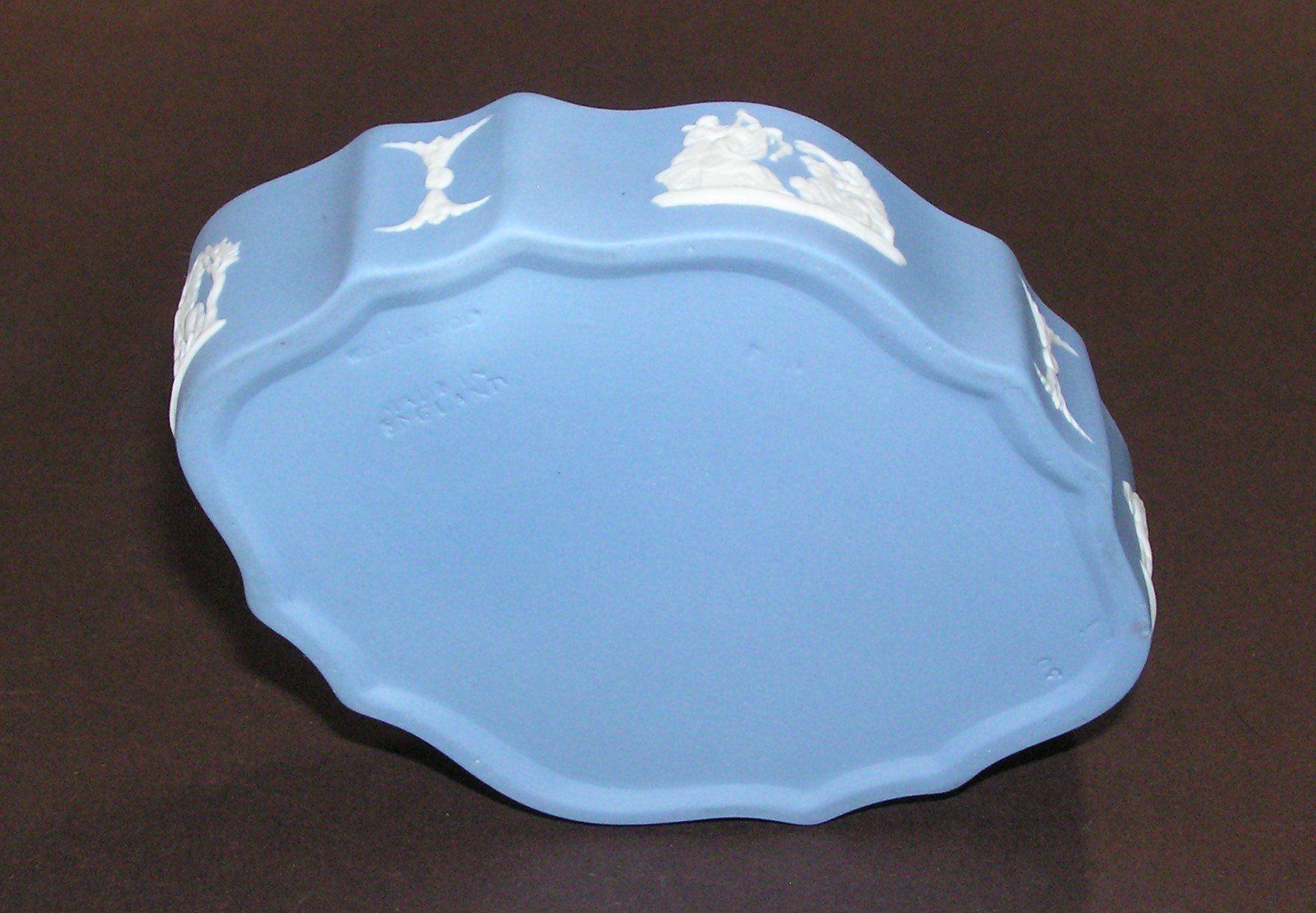 Sonstige Dekorationen & Accessoires: ALTE WEDGWOOD DOSE – Gebraucht aus Grenchen von Antique-hunter 3