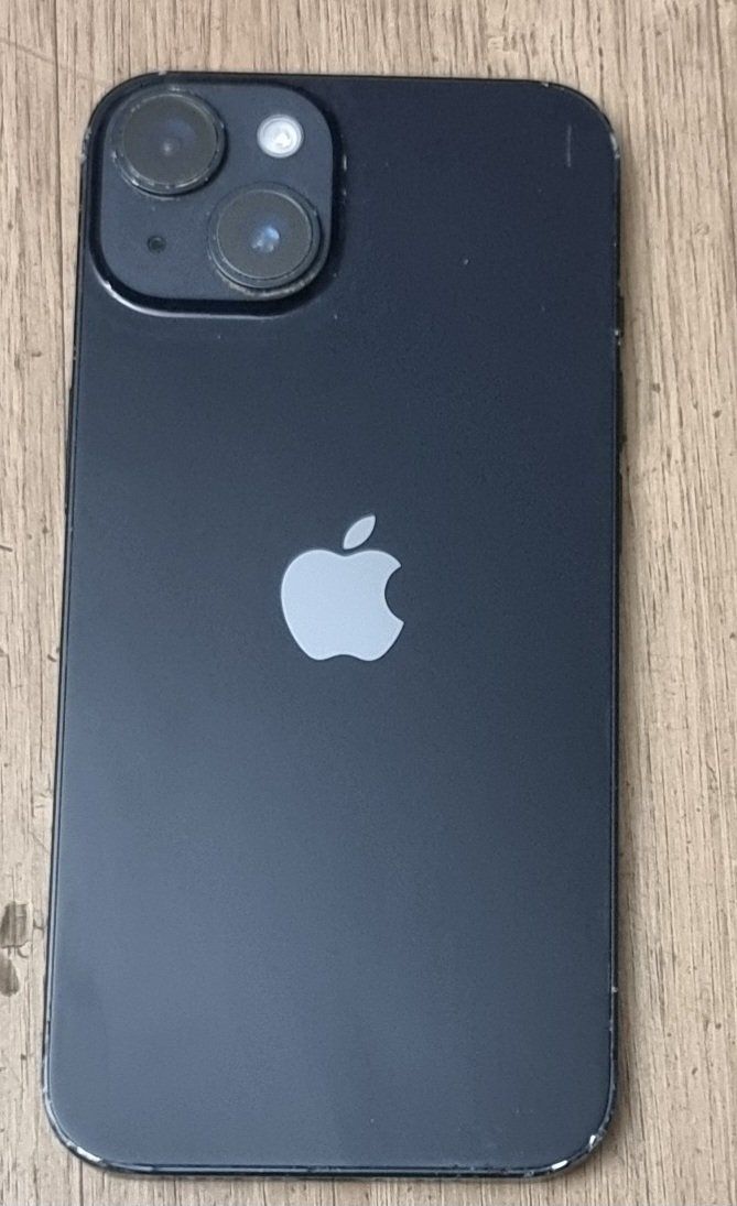 Apple Telefoni cellulari / Smartphones: iPhone 14 128 GB Speicher 6.1 " Display Midnight black – Usato da Thalwil venduto da Kja69 3