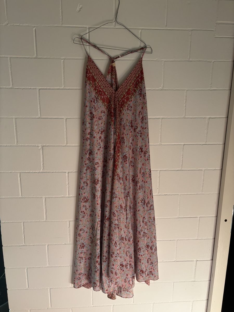 Kleider: Maxikleid mit Blumenmuster Grösse S-L – Gebraucht aus Eggenwil von fur_5p96 2