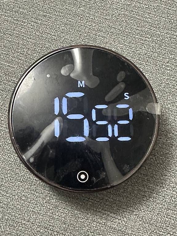 Küchengeräte: magnetischer Küchentimer – Gebraucht aus Luzern von claiudiu