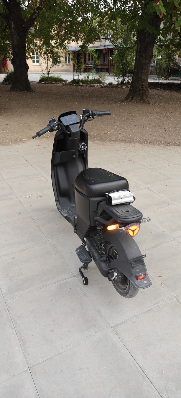 Yadea Scooters: Elektroroller Yadea de38 23kmh – Gebraucht aus Münchenstein von s3bas7ian 2