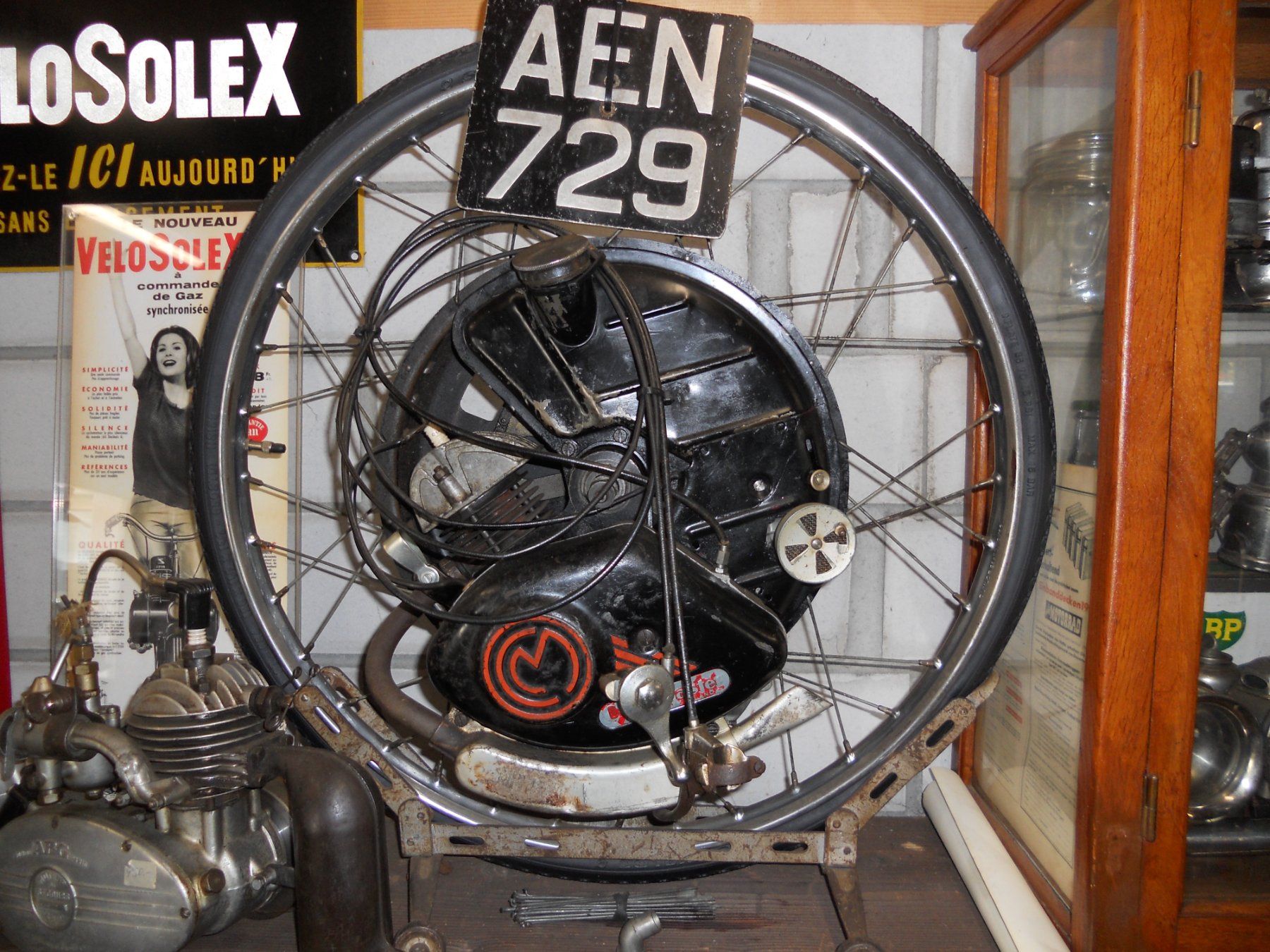 Motori: Cyclemaster Motor Komplett Jg. 1952 – Usato da jens venduto da guzi-falcone