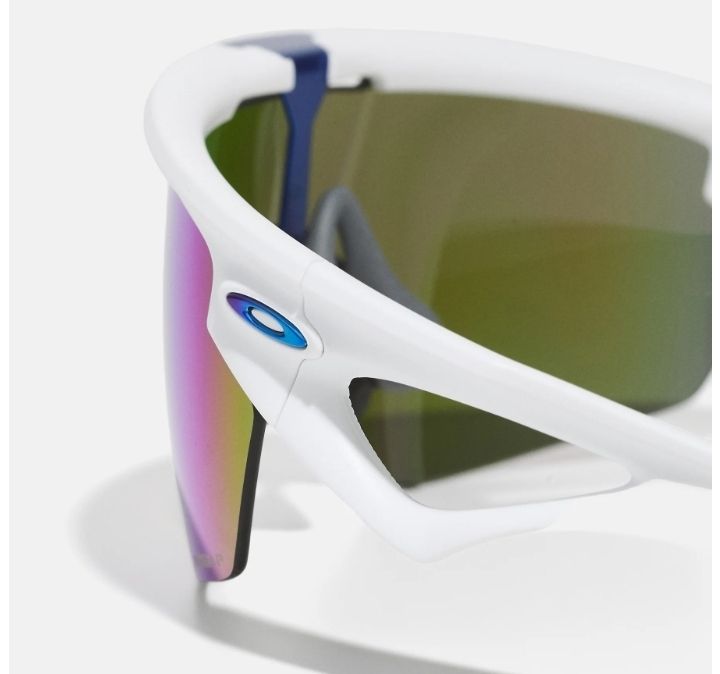 Oakley Occhiali & Lenti: Lunettes de sport Oakley Sphaera blanches objectif Prizm  – Nuovo e nell'imballaggio originale da st.gallen venduto da The_Rag_Picker. 3