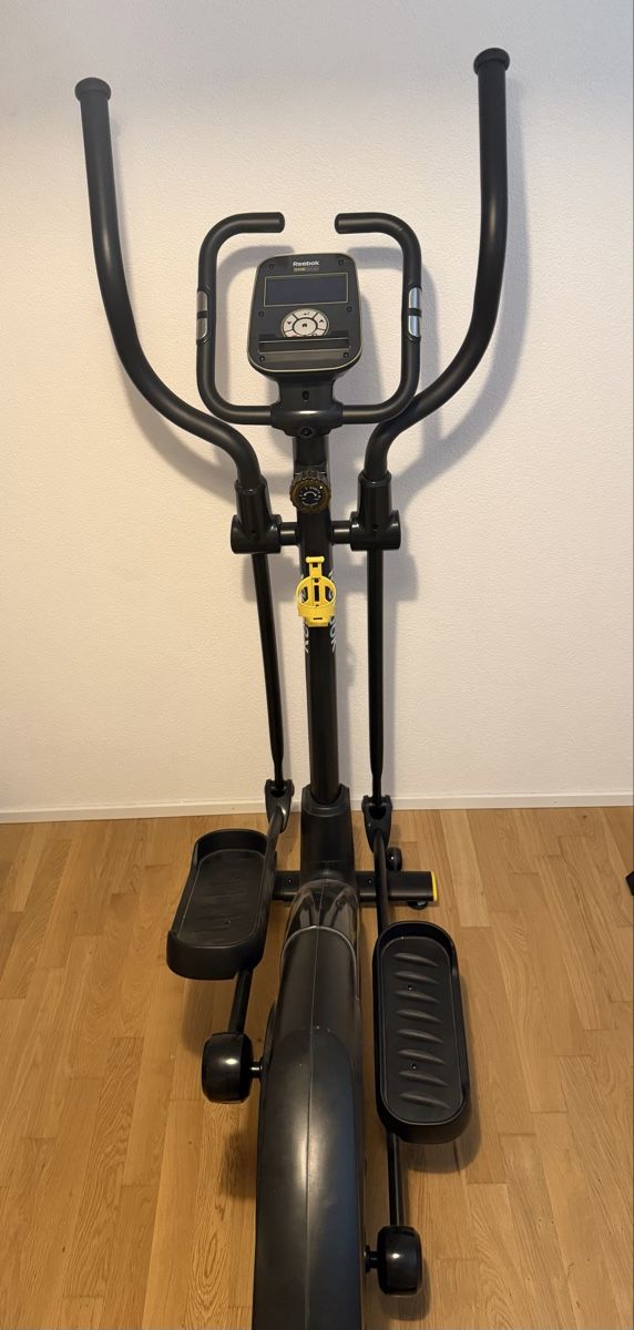 Hometrainer: Reebok one GX40, Crosstrainer, Stepper – Gebraucht aus Bütschwil von jon_jz72 1