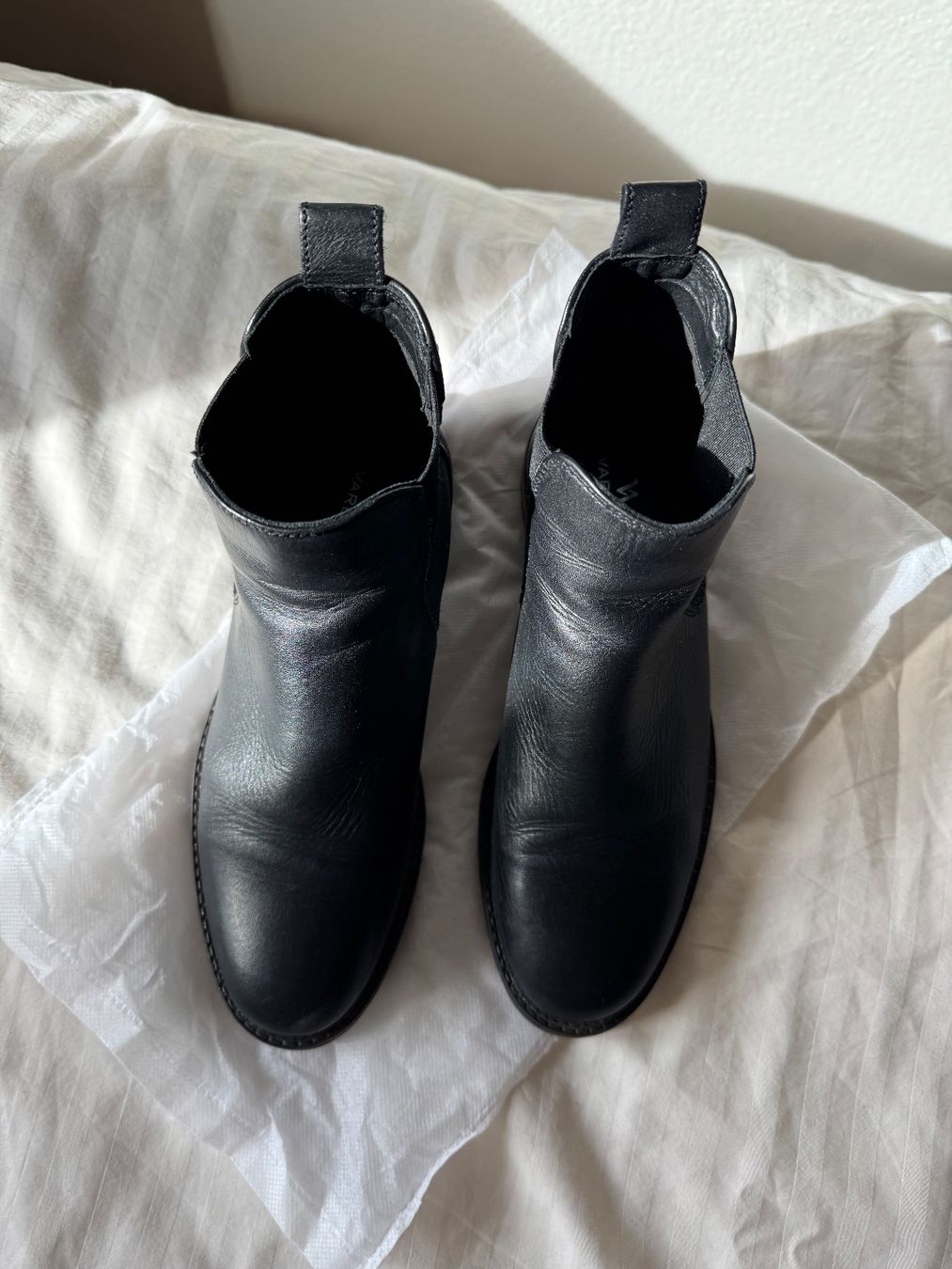 Scarpe da donna: Schwarze Stiefel, Grösse 36 – Usato da Geroldswil venduto da ana_rb6t 1