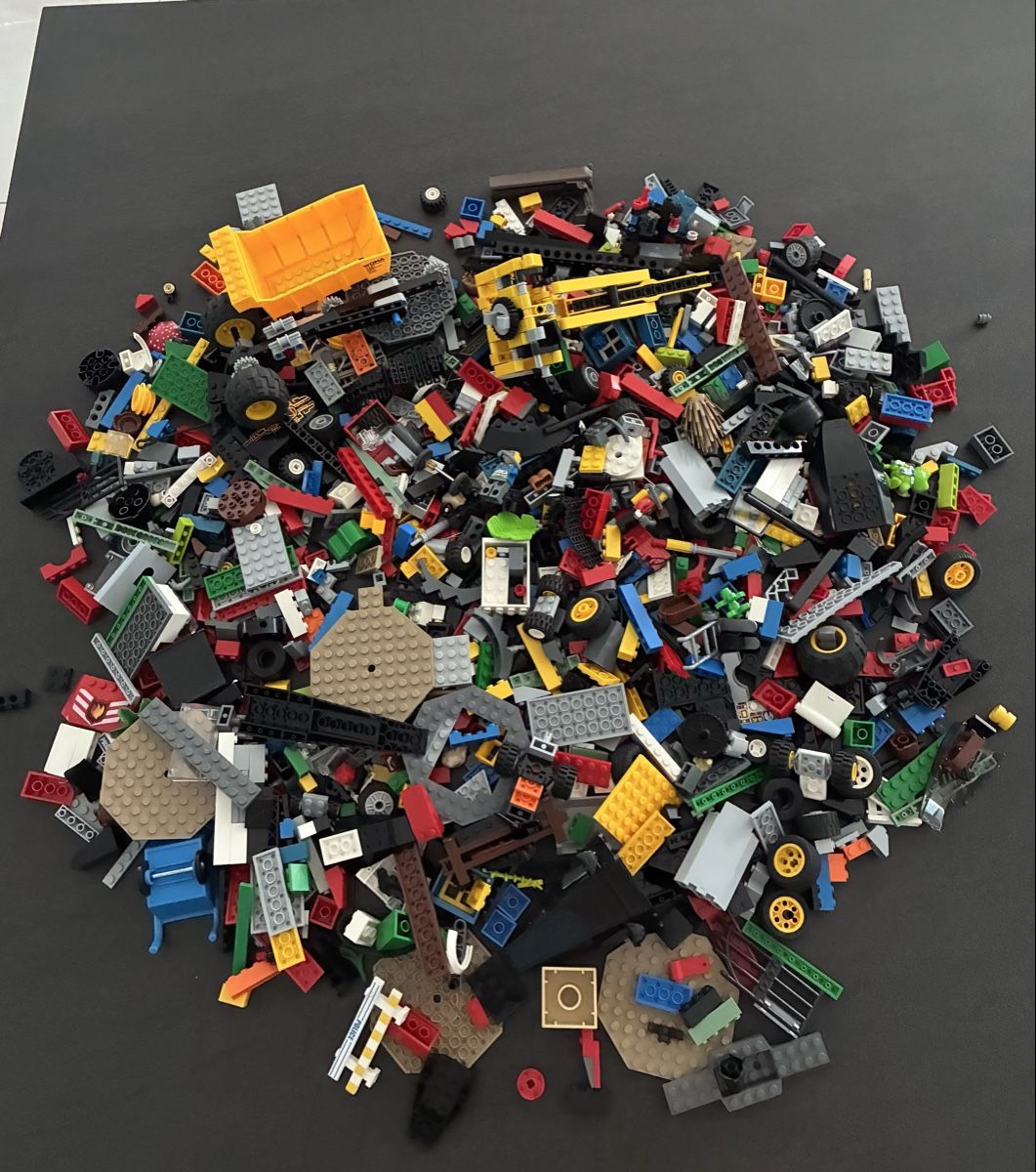 Lego Jeux de construction: 2.7 kg gemischte Lego – D'occasion à Malvaglia par mimi6713 1