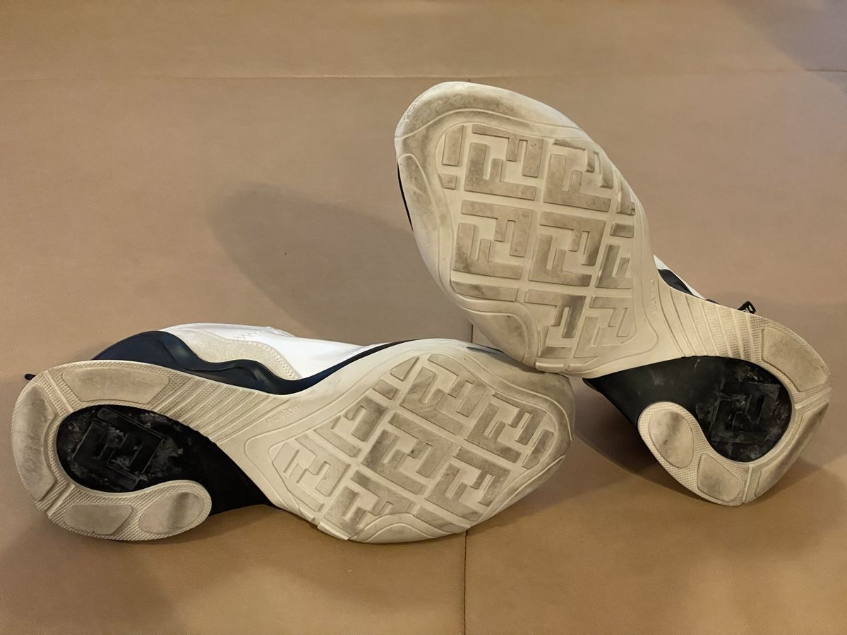 Fendi Scarpe da donna: Original Fendi Sneaker lackoptik – Usato da Corcelles NE venduto da gingerbrain 1