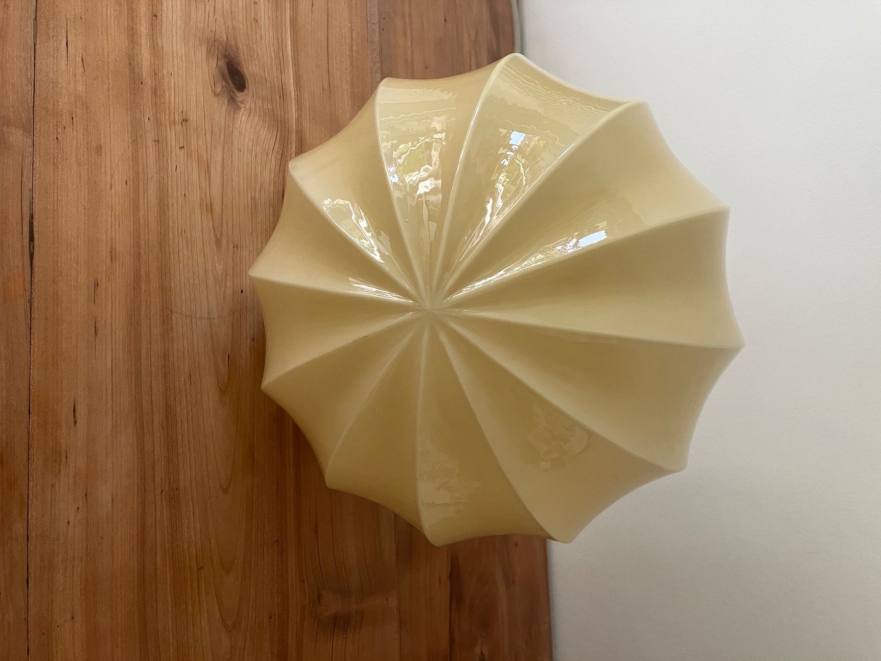 Lampade: Antike Lampe - gelb - aus Glas – Usato da Zürich venduto da 5xnd 8